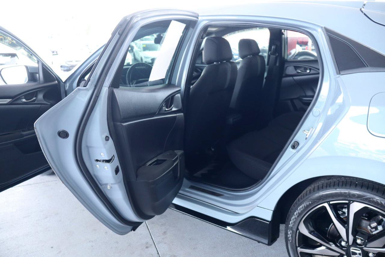 Used 2018 Honda Civic Sport image 31