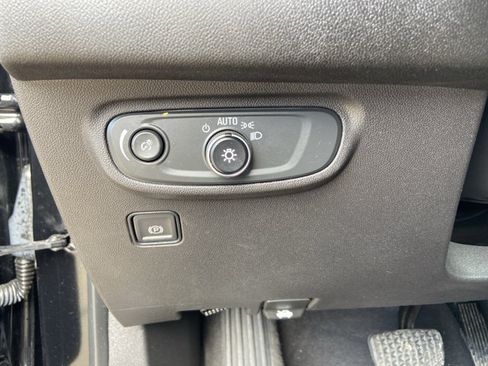 Used 2021 GMC Terrain SLE w/ Driver Convenience Package FWD image 44