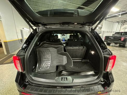 Used 2024 Ford Explorer ST w/ Technology Package image 20