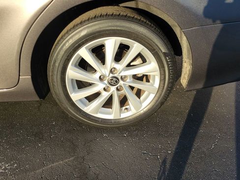 Used 2023 Toyota Camry LE image 5