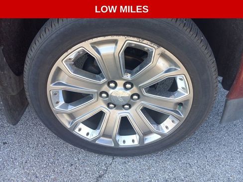 Used 2018 GMC Sierra 1500 Denali w/ Denali Ultimate Package image 2