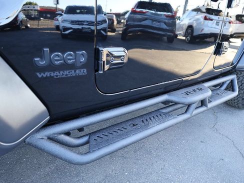 Used 2019 Jeep Wrangler Unlimited Sport AWD/4WD image 47