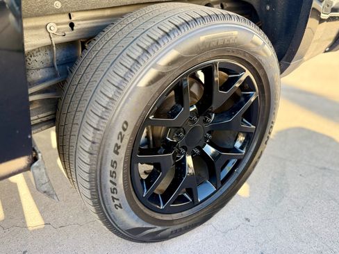 Used 2016 Chevrolet Silverado 1500 LT w/ All Star Edition RWD image 13