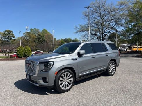 Used 2023 GMC Yukon Denali w/ Denali Reserve Package image 1