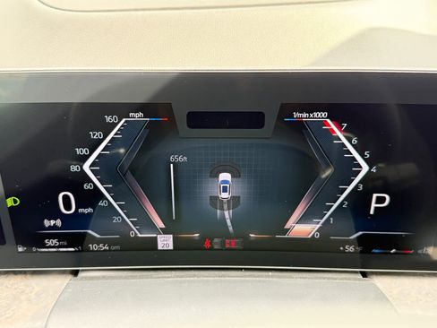 New 2026 BMW X5 xDrive40i w/ Executive Package image 38