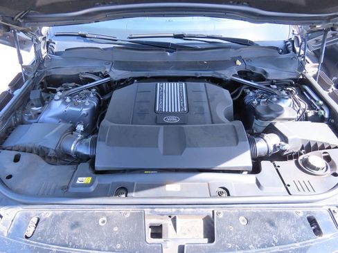 Used 2018 Land Rover Range Rover Supercharged AWD/4WD image 13