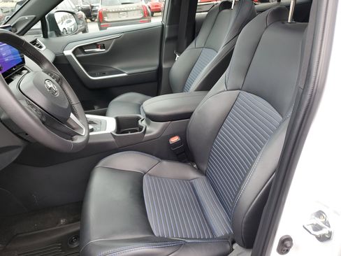 Used 2024 Toyota RAV4 XSE image 30