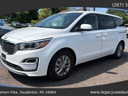 Used 2019 Kia Sedona LX FWD image 1
