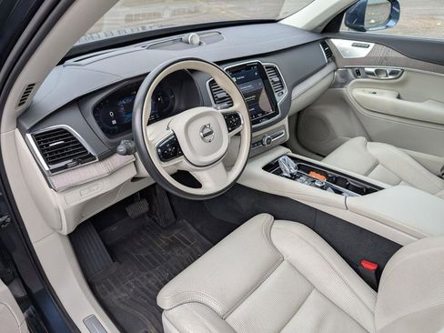 Used 2024 Volvo XC90 T8 Ultimate w/ Protection Package Premier image 9