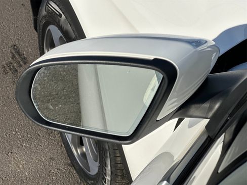 Certified 2022 Mercedes-Benz GLC 300 4MATIC w/ Premium Package Lite image 10