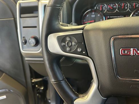 Used 2015 GMC Sierra 1500 SLT w/ SLT Crew Cab Value Package image 39