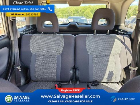 Used 2005 Toyota RAV4 4WD image 13