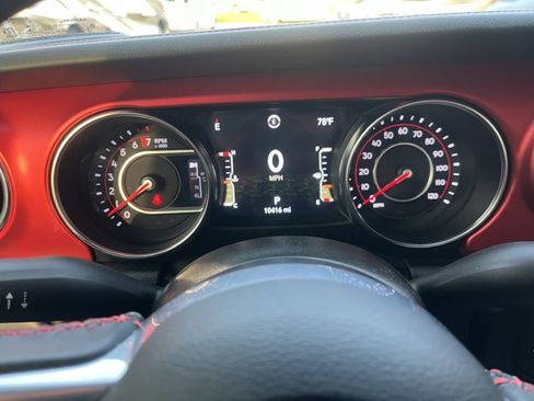 Used 2021 Jeep Gladiator Rubicon w/ Dual Top Group image 25