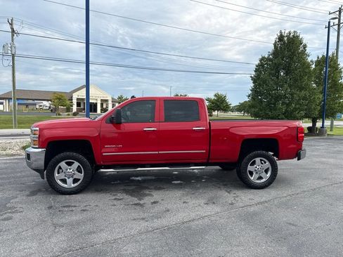 Used 2015 Chevrolet Silverado 2500 LTZ w/ Duramax Plus Package AWD/4WD image 2