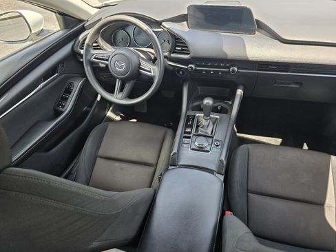 Used 2022 MAZDA MAZDA3 s FWD image 19