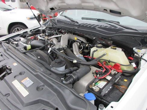 Used 2022 Ford F550 4x4 Regular Cab Super Duty image 54