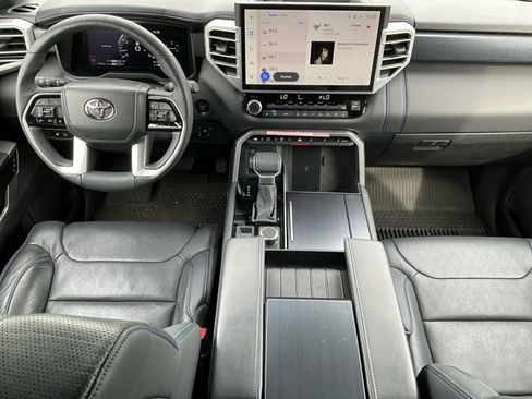Used 2025 Toyota Tundra Platinum AWD/4WD image 12