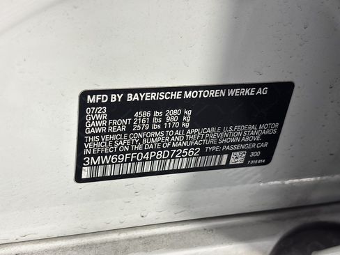 Certified 2023 BMW 330i Sedan w/ M Sport Package RWD image 31