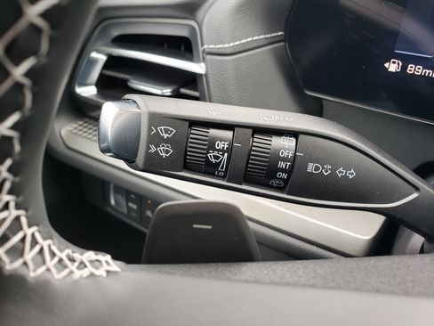 New 2026 Chevrolet Traverse LT FWD image 19