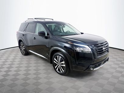 Used 2024 Nissan Pathfinder Platinum