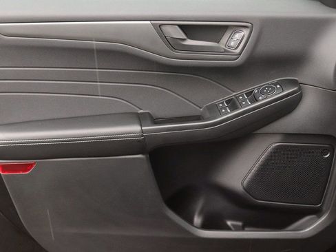 New 2026 Ford Escape Active w/ Tech Pack #1 FWD image 10