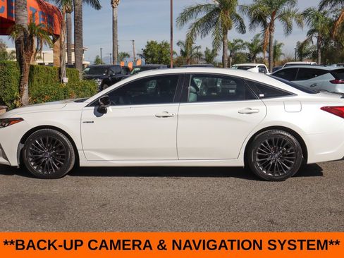 Used 2020 Toyota Avalon XSE FWD image 5