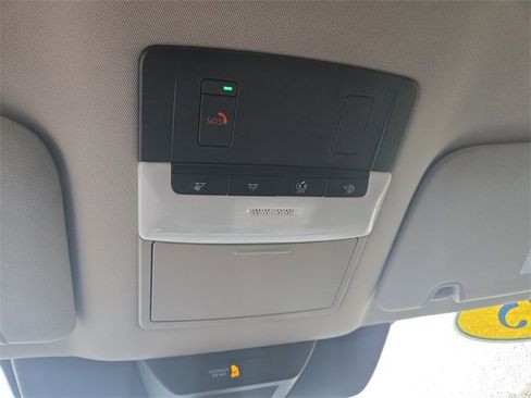 Certified 2025 Nissan Pathfinder SL image 25