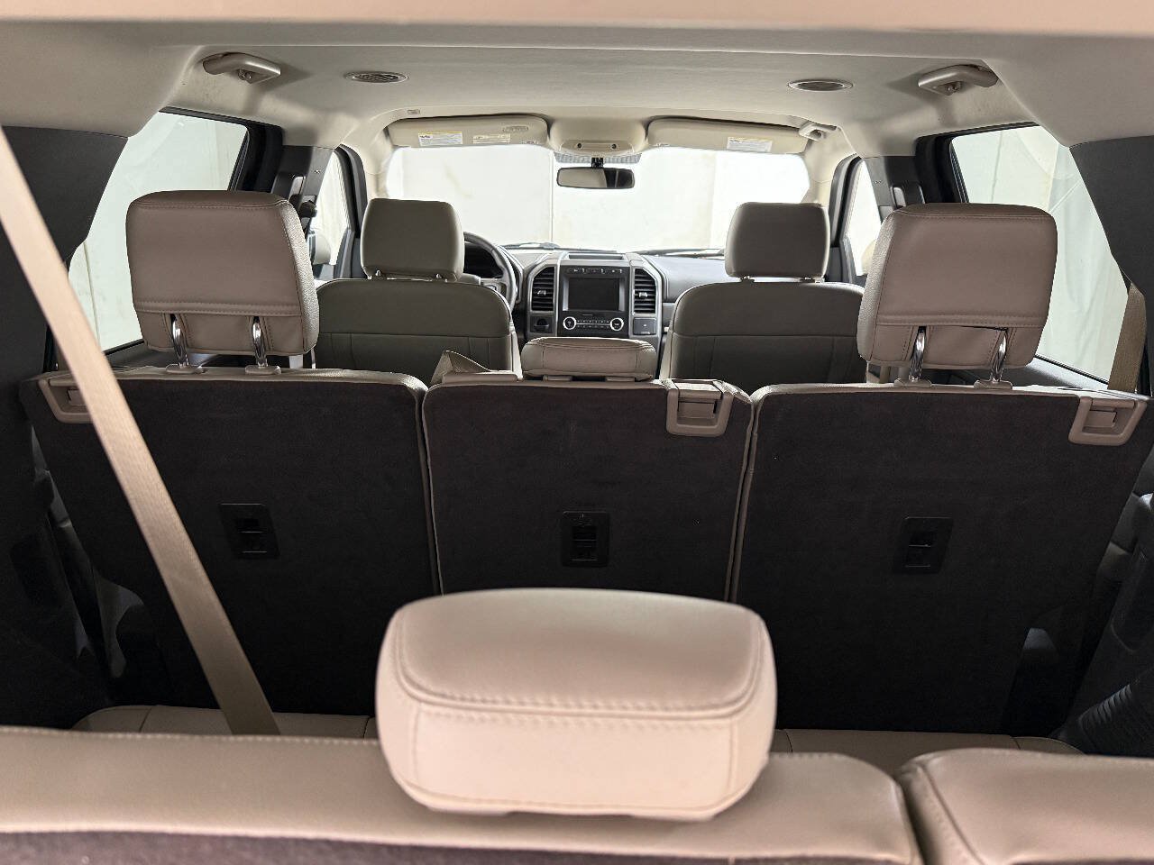 Used 2018 Ford Expedition XLT w/ Equipment Group 202A RWD image 80