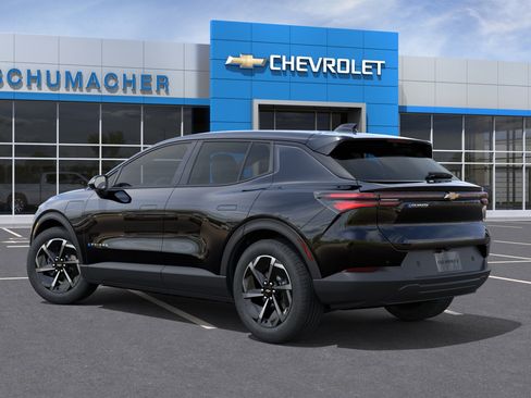 New 2026 Chevrolet Equinox EV LT FWD image 3