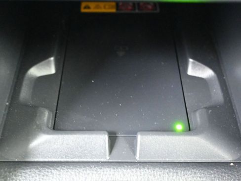 Used 2024 Toyota Corolla Cross XSE w/ Convenience Package image 25