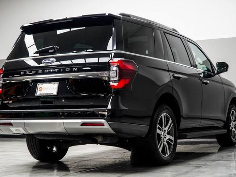 Used 2024 Ford Expedition Limited AWD/4WD image 13
