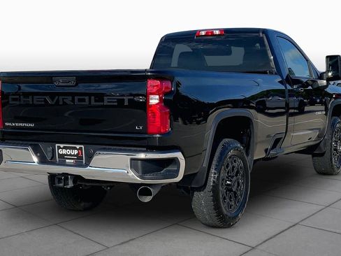 Used 2025 Chevrolet Silverado 2500 LT w/ Convenience Package RWD image 12