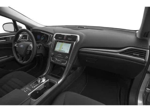 Used 2020 Ford Fusion SE FWD image 18