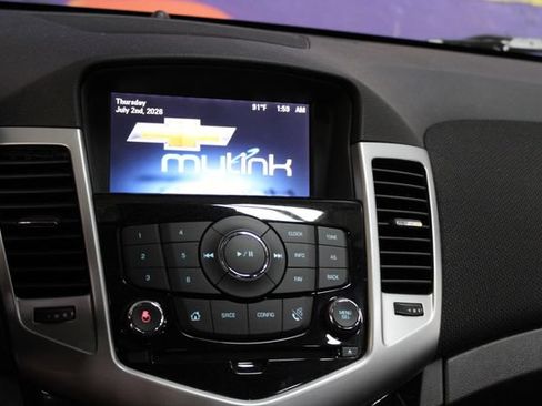 Used 2015 Chevrolet Cruze LT FWD image 14