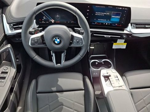 New 2026 BMW X1 xDrive28i w/ M Sport Package AWD/4WD image 10