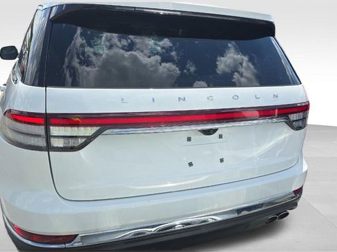 Used 2021 Lincoln Aviator Reserve w/ Elements Package Plus AWD/4WD image 5