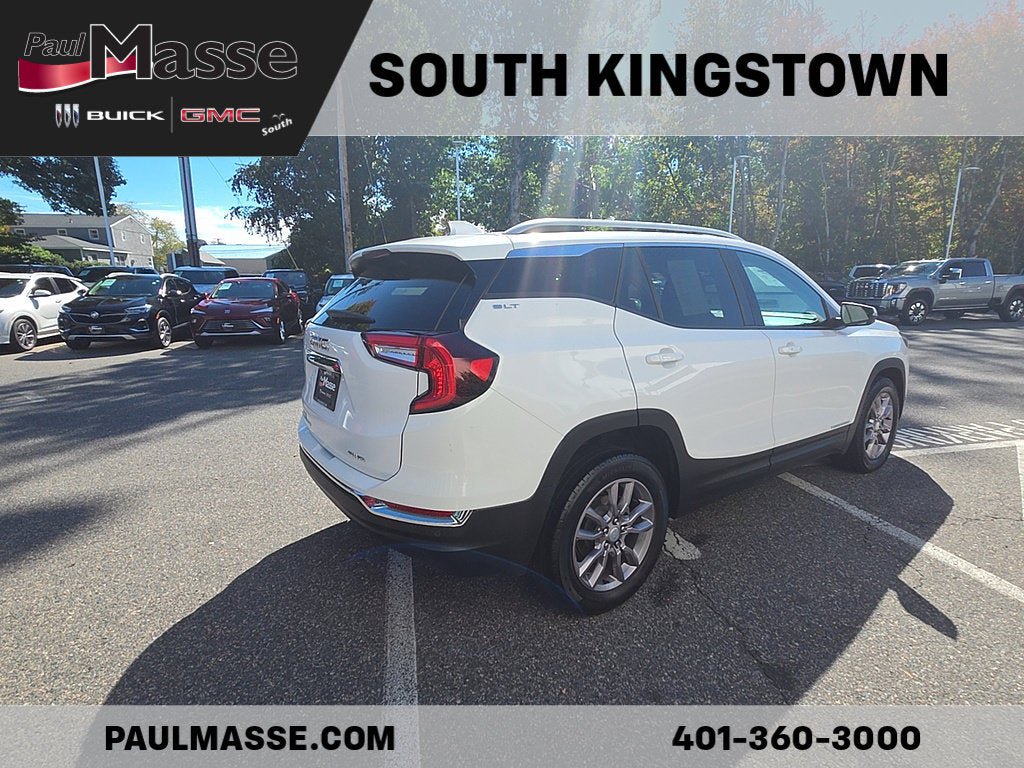 Used 2023 GMC Terrain SLT AWD/4WD image 5