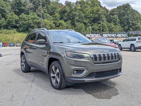 Used 2019 Jeep Cherokee Limited image 5
