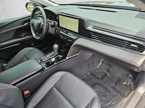Used 2025 Toyota Camry XLE FWD image 22