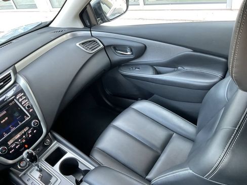 Used 2024 Nissan Murano SV w/ SV Midnight Edition Package AWD/4WD image 17