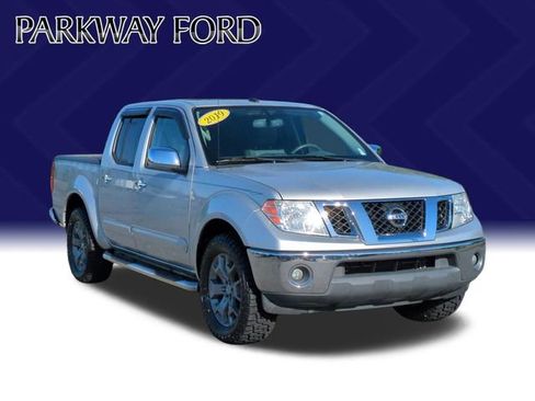Used 2019 Nissan Frontier SL RWD image 7