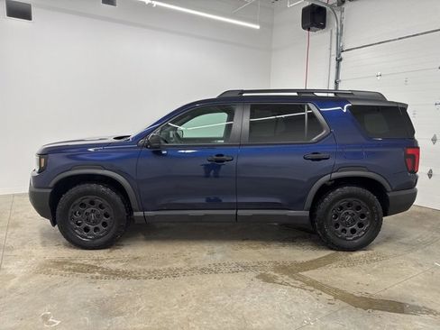 Certified 2026 Honda Passport TrailSport image 8