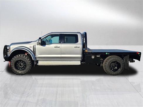 New 2024 Ford F550 4x4 Crew Cab Super Duty image 3