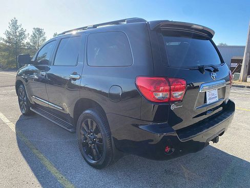 Used 2016 Toyota Sequoia Platinum image 6