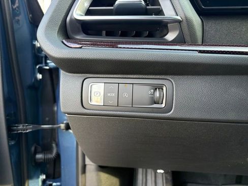 New 2026 Chevrolet Traverse RS image 21