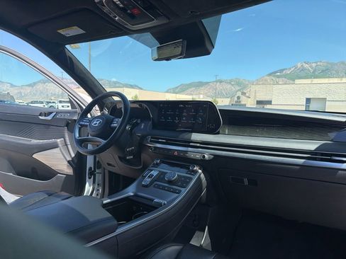 Used 2024 Hyundai Palisade Calligraphy AWD/4WD image 23