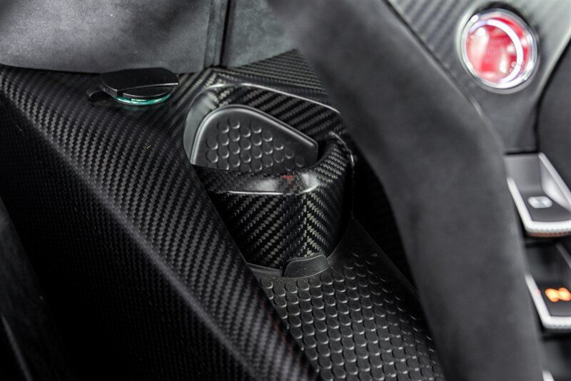 Used 2022 McLaren 765LT RWD image 47