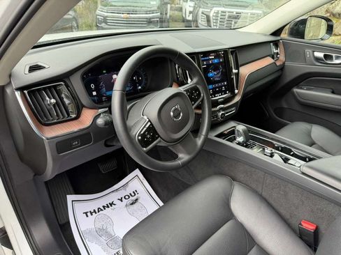 Used 2024 Volvo XC60 B5 Plus w/ Protection Package Premier AWD/4WD image 14