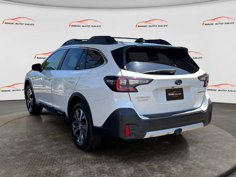 Used 2022 Subaru Outback Limited AWD/4WD image 8