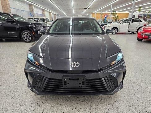 Used 2025 Toyota Camry LE FWD image 2